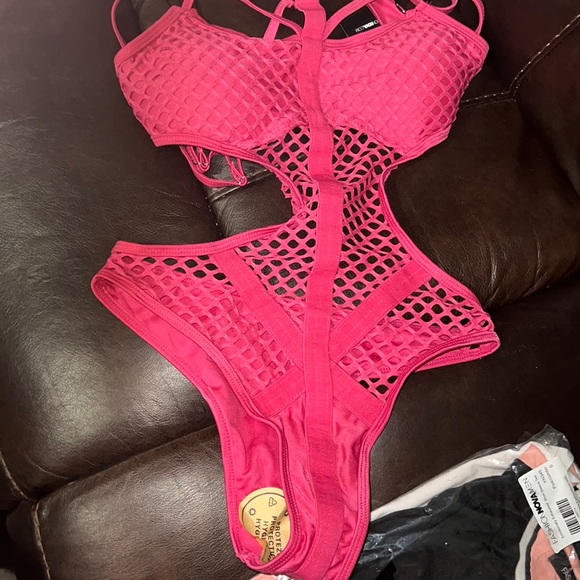 FashionNova Fishnet One Piece Swimsuit - Picture 5 of 5